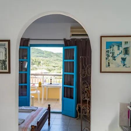 Nondas * Agios Stefanos Avliotes (Corfu)